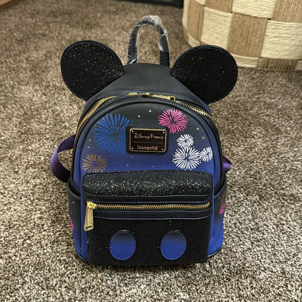 New with tags Mickey Mouse Fireworks 50th Anniversary Loungefly.
